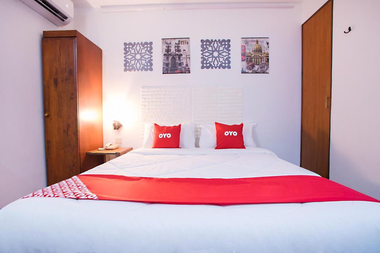 Oyo 43963 T Signature Hotel Petaling Jaya Dış mekan fotoğraf